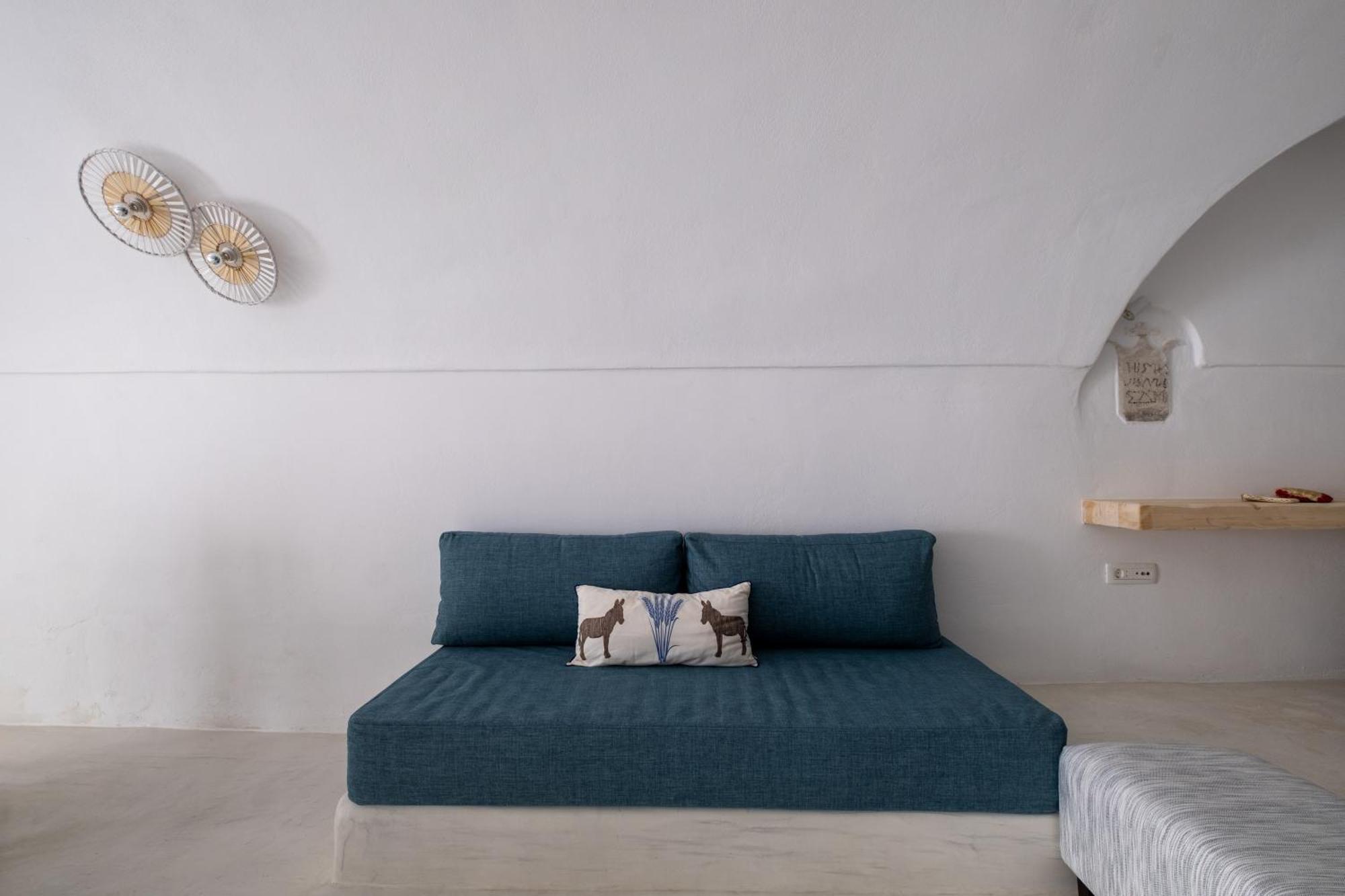 Art Canava Luxury Villas Тира Экстерьер фото