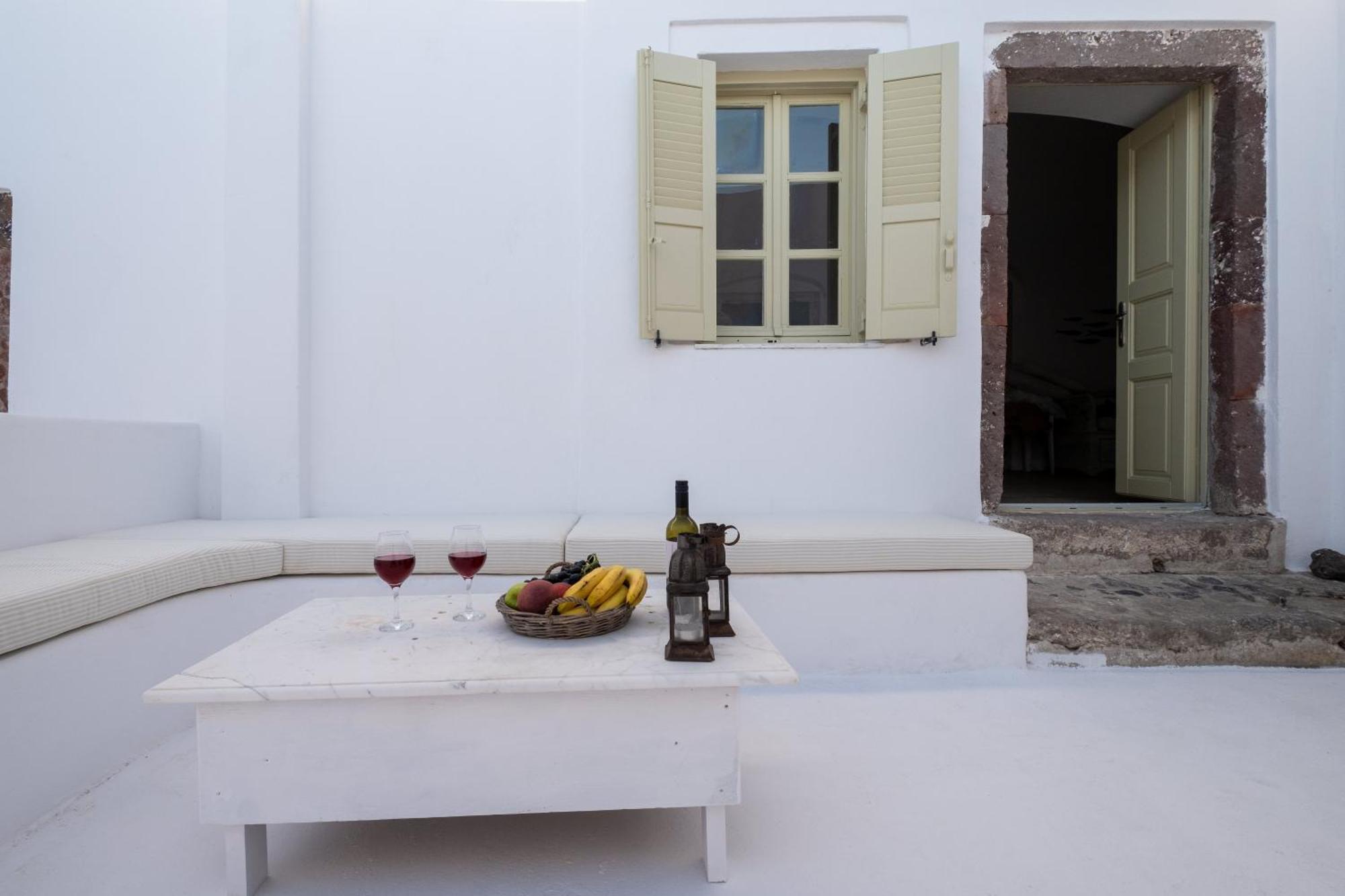 Art Canava Luxury Villas Тира Экстерьер фото